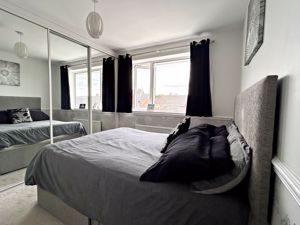 Bedroom- click for photo gallery